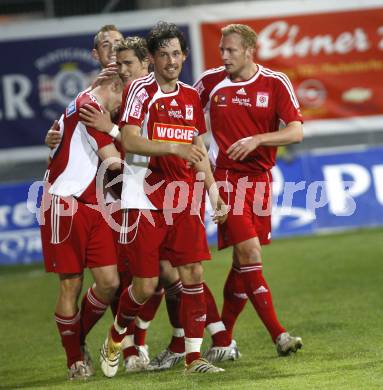 Fussball Red Zac Bundesliga. FC Kaernten gegen DSV Leoben. Jubel FCK. Klagenfurt, am 2.5.2008.
Copyright Kuess

---
pressefotos, pressefotografie, kuess, qs, qspictures, sport, bild, bilder, bilddatenbank