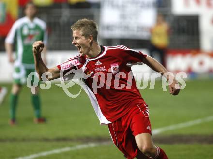 Fussball Red Zac Bundesliga. FC Kaernten gegen DSV Leoben. Torjubel Thomas Hinum. Klagenfurt, am 2.5.2008.
Copyright Kuess

---
pressefotos, pressefotografie, kuess, qs, qspictures, sport, bild, bilder, bilddatenbank