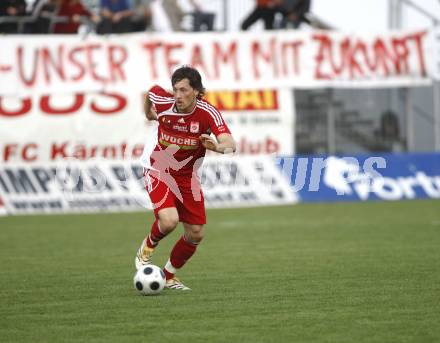 Fussball Red Zac Bundesliga. FC Kaernten gegen DSV Leoben. Matthias Sereinig (FCK). Klagenfurt, am 2.5.2008.
Copyright Kuess

---
pressefotos, pressefotografie, kuess, qs, qspictures, sport, bild, bilder, bilddatenbank