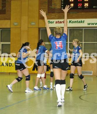 Volleyball. Bundesliiga. ATSC Sparkasse Wildcats gegen Post SV Wien. Jubel
Wien, 30.4.2008.
Copyright Kuess

---
pressefotos, pressefotografie, kuess, qs, qspictures, sport, bild, bilder, bilddatenbank