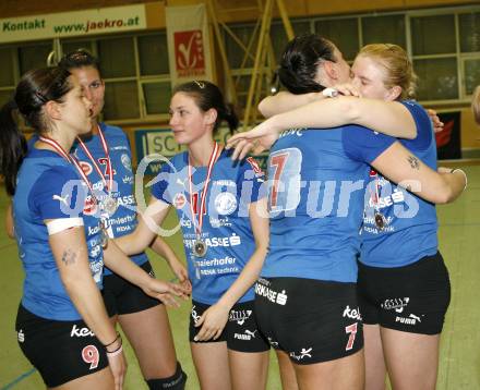 Volleyball. Bundesliiga. ATSC Sparkasse Wildcats gegen Post SV Wien. PICHLER Kerstin, ZANGERL Sandra, HOEDL Anna, PRAEPROST Maja, SUMPER Sigrid
Wien, 30.4.2008.
Copyright Kuess

---
pressefotos, pressefotografie, kuess, qs, qspictures, sport, bild, bilder, bilddatenbank