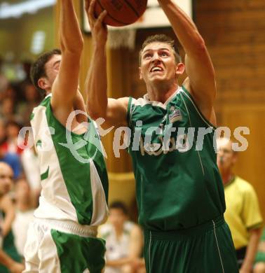 Basketball Kaerntner Liga. Posojilnica KOS gegen Woerthersee Piraten. Maximilian Kunovjanek (Piraten). Klagenfurt, 8.5.2008.
Copyright Kuess

---
pressefotos, pressefotografie, kuess, qs, qspictures, sport, bild, bilder, bilddatenbank