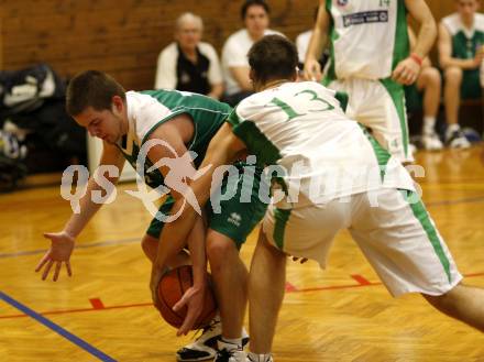 Basketball Kaerntner Liga. Posojilnica KOS gegen Woerthersee Piraten. Ziga Klemencic/Fermentin (KOS), Christian Erschen (Piraten). Klagenfurt, 8.5.2008.
Copyright Kuess

---
pressefotos, pressefotografie, kuess, qs, qspictures, sport, bild, bilder, bilddatenbank