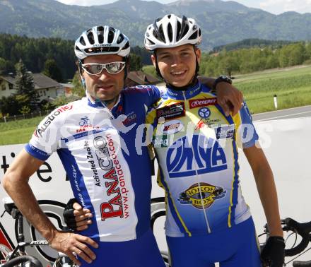 Radfahren. Peter Paco Wrolich, Matthias Hoi (Omya Villach). Latschach, am 12.5.2008.
Foto: Kuess 
---
pressefotos, pressefotografie, kuess, qs, qspictures, sport, bild, bilder, bilddatenbank