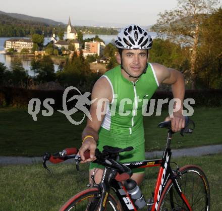 Triathlon. Schwimmen, Radfahren, Laufen. Gernot Seidl. Klagenfurt, am 12.5.2008.
Copyright Kuess

---
pressefotos, pressefotografie, kuess, qs, qspictures, sport, bild, bilder, bilddatenbank