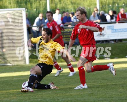 Fussball Unterliga Ost. Ludmannsdorf gegen St. Michael/Bl. Christian Glantschnig (Ludmannsdorf), Peter Stocko (St. Michael). Ludmannsdorf, am 11.5.2008.
Foto: Kuess
---
pressefotos, pressefotografie, kuess, qs, qspictures, sport, bild, bilder, bilddatenbank