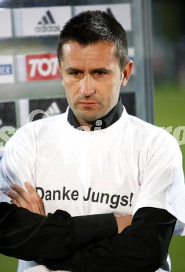 Fussball Red Zac Bundesliga. FC Kaernten gegen SC/ESV Parndorf. Trainer Nenad Bjelica (FCK). Klagenfurt, am 16.5.2008.
Copyright Kuess

---
pressefotos, pressefotografie, kuess, qs, qspictures, sport, bild, bilder, bilddatenbank