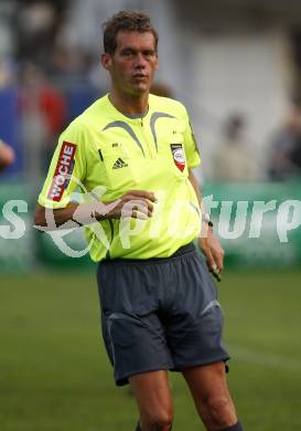 Fussball. Europameisterschaft. Testspiel Euro 2008 -Team Tschechien gegen Kaernten 2008-Team WAC/St. Andrae. Schiedsrichter Krassnitzer. Bad Kleinkirchheim, am 24.5.2008.
Copyright Kuess

---
pressefotos, pressefotografie, kuess, qs, qspictures, sport, bild, bilder, bilddatenbank