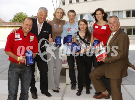 Kaernten Sport. Meisterehrung. Wolfgang Dabernig (Behindertensport), Reinhard Tellian, Sandra Kleinberger (Fechten), Robert Gehbauer (Rad), Lisa Holzfeind (Leichtatletik), Sabrina Wrann (Karate), Reinhart Rohr.  Villach, am 21.5.2008.
Foto: Kuess
---
pressefotos, pressefotografie, kuess, qs, qspictures, sport, bild, bilder, bilddatenbank