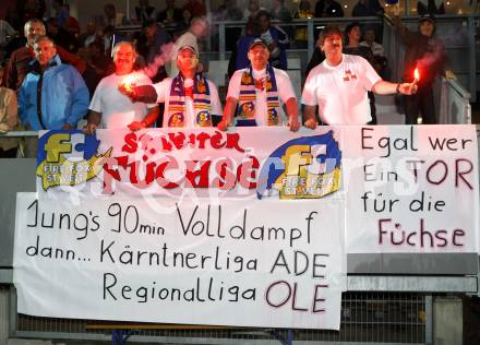 Fussball. Kaerntner Liga. FC Fire Fox St. Veit. Meisterfeier. Jubel Fans. St. Veit, am 30.5.2008.
Foto: Kuess 
---
pressefotos, pressefotografie, kuess, qs, qspictures, sport, bild, bilder, bilddatenbank