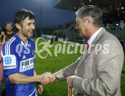 Fussball. Kaerntner Liga. FC Fire Fox St. Veit. Meisterfeier. Branko Puljic. St. Veit, am 30.5.2008.
Foto: Kuess 
---
pressefotos, pressefotografie, kuess, qs, qspictures, sport, bild, bilder, bilddatenbank