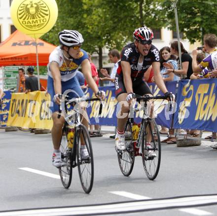 Radsport. 21. Voelkermarkter Radtage. Junioren. Zielsprint um den 2. Platz. Stefam Mair (OEAMTC Recheis Scott Latella) links,  Jan Sokol (ASVOE OEAMTC Focus Voelkermarkt), rechts. Voelkermarkt, am 1.6.2008.
Foto: Kuess
---
pressefotos, pressefotografie, kuess, qs, qspictures, sport, bild, bilder, bilddatenbank