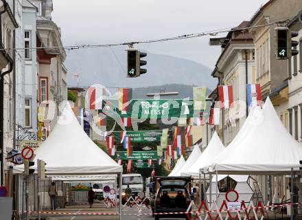 FUSSBALL - UEFA Europameisterschaft, Vorbereitung auf die EURO 2008, Aufbauarbeiten in Klagenfurt. Fanzone. Klagenfurt, am 4.6.2008.
Copyright Kuess

---
pressefotos, pressefotografie, kuess, qs, qspictures, sport, bild, bilder, bilddatenbank