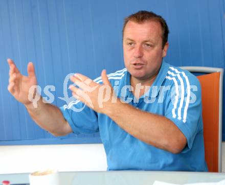 Tennis. Horst Skoff. Klagenfurt, 13.6.2007.
Foto: Kuess
---
pressefotos, pressefotografie, kuess, qs, qspictures, sport, bild, bilder, bilddatenbank