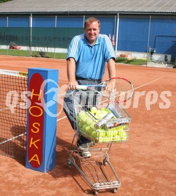 Tennis. Horst Skoff. Klagenfurt, 13.6.2007.
Foto: Kuess
---
pressefotos, pressefotografie, kuess, qs, qspictures, sport, bild, bilder, bilddatenbank