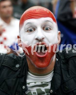 Fussball Europameisterschaft. EURO 2008. Deutschland Kroatien. Oesterreichischer Fan. Klagenfurt, am 12.6.2008.
Foto: Kuess
---
pressefotos, pressefotografie, kuess, qs, qspictures, sport, bild, bilder, bilddatenbank