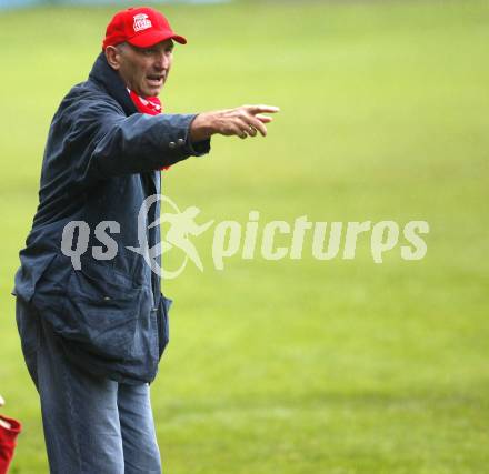 Fussball U16. KAC gegen SV Spittal/Drau. Trainer Manfred Mertel (KAC). Klagenfurt, am 14.6.2008.
Foto: Kuess 
---
pressefotos, pressefotografie, kuess, qs, qspictures, sport, bild, bilder, bilddatenbank