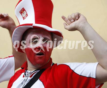 Fussball Europameisterschaft. EURO 2008. Polnischer Fan. Klagenfurt, am 16.6.2008.
Foto: Kuess
---
pressefotos, pressefotografie, kuess, qs, qspictures, sport, bild, bilder, bilddatenbank