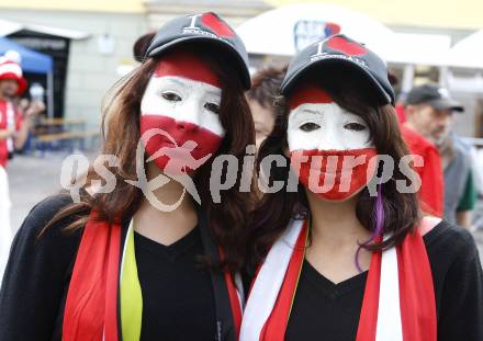 Fussball Europameisterschaft. EURO 2008. Fans aus Oesterreich. Klagenfurt, am 16.6.2008.
Foto: Kuess
---
pressefotos, pressefotografie, kuess, qs, qspictures, sport, bild, bilder, bilddatenbank