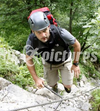 Fussball. SK Austria Kaernten. Teambuilding. Bergsteigen auf den Cellon. Koetschach/Mauthen, 28.6.2008.
Copyright: Kuess


---
pressefotos, pressefotografie, kuess, qs, qspictures, sport, bild, bilder, bilddatenbank