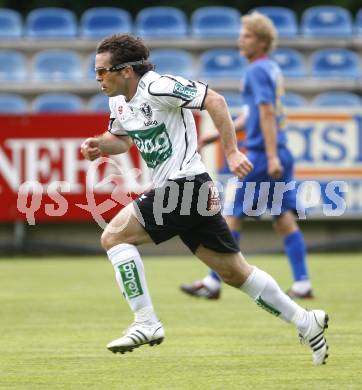 Fussball Testspiel. SK Austria Kaernten gegen Steaua Bukarest. Wolfgang Mair (Kaernten). Feldkirchen, am 2.7.2008.
Copyright: Kuess


---
pressefotos, pressefotografie, kuess, qs, qspictures, sport, bild, bilder, bilddatenbank