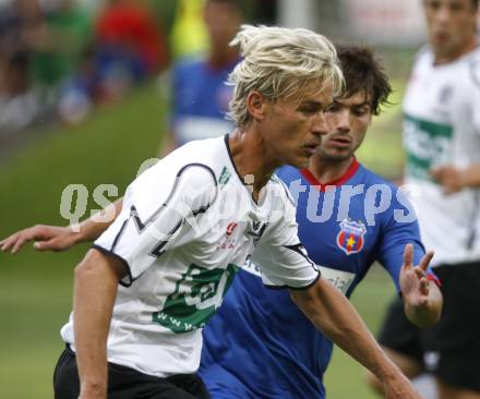 Fussball Testspiel. SK Austria Kaernten gegen Steaua Bukarest. Gerhard Breitenberger (Kaernten), (Bukarest). Feldkirchen, am 2.7.2008.
Copyright: Kuess


---
pressefotos, pressefotografie, kuess, qs, qspictures, sport, bild, bilder, bilddatenbank