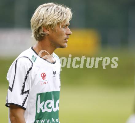 Fussball Testspiel. SK Austria Kaernten gegen Steaua Bukarest. Gerhard Breitenberger (Kaernten). Feldkirchen, am 2.7.2008.
Copyright: Kuess


---
pressefotos, pressefotografie, kuess, qs, qspictures, sport, bild, bilder, bilddatenbank