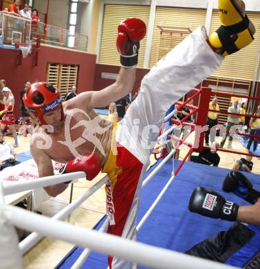 Kickboxen. Vollkontakt. Oesterreichische Meisterschaft. Bernhard Sussitz (TKF Klagenfurt). Klagenfurt, am 5.7.2008.
Foto: Kuess


---
pressefotos, pressefotografie, kuess, qs, qspictures, sport, bild, bilder, bilddatenbank