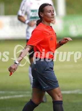 Fussball Testspiel. SK Austria Kaernten gegen MTK Budapest. Schiedsrichterin Tanja Schett. Velden, am 12.7.2008.
Foto: Kuess




---
pressefotos, pressefotografie, kuess, qs, qspictures, sport, bild, bilder, bilddatenbank