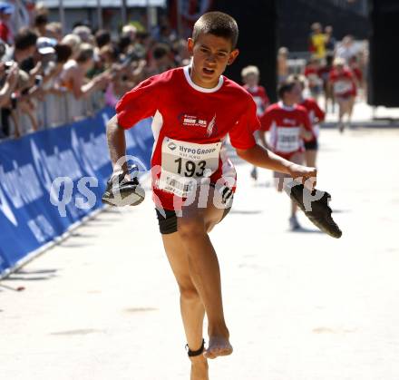 Triathlon. Ironkids. Schwimmen, Laufen. Klagenfurt, am 12.7.2008.
Foto: Kuess




---
pressefotos, pressefotografie, kuess, qs, qspictures, sport, bild, bilder, bilddatenbank