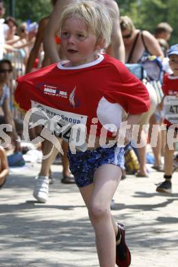 Triathlon. Ironkids. Schwimmen, Laufen. Klagenfurt, am 12.7.2008.
Foto: Kuess




---
pressefotos, pressefotografie, kuess, qs, qspictures, sport, bild, bilder, bilddatenbank