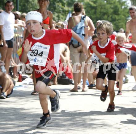 Triathlon. Ironkids. Schwimmen, Laufen. Klagenfurt, am 12.7.2008.
Foto: Kuess




---
pressefotos, pressefotografie, kuess, qs, qspictures, sport, bild, bilder, bilddatenbank