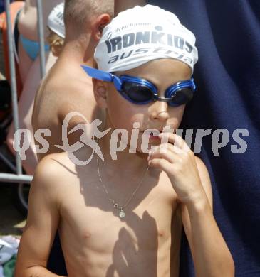 Triathlon. Ironkids. Schwimmen, Laufen. Klagenfurt, am 12.7.2008.
Foto: Kuess




---
pressefotos, pressefotografie, kuess, qs, qspictures, sport, bild, bilder, bilddatenbank