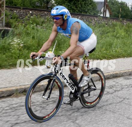 Ironman Austria. Schwimmen, Radfahren, Laufen. Elmar Schuberth (AUT). Klagenfurt, am 13.7.2008.
Copyright Kuess

---
pressefotos, pressefotografie, kuess, qs, qspictures, sport, bild, bilder, bilddatenbank