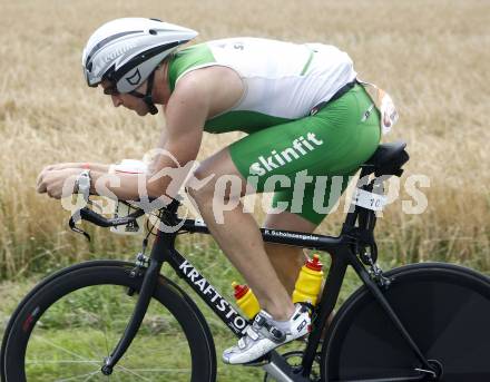 Ironman Austria. Schwimmen, Radfahren, Laufen. Peter Schoissengeier (AUT). Klagenfurt, am 13.7.2008.
Copyright Kuess

---
pressefotos, pressefotografie, kuess, qs, qspictures, sport, bild, bilder, bilddatenbank