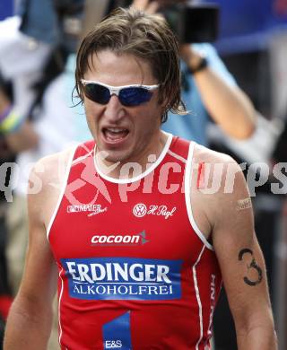 Ironman Austria. Schwimmen, Radfahren, Laufen. Werner Leitner (AUT). Klagenfurt, am 13.7.2008.
Copyright Kuess

---
pressefotos, pressefotografie, kuess, qs, qspictures, sport, bild, bilder, bilddatenbank