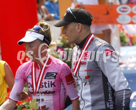 Ironman Austria. Schwimmen, Radfahren, Laufen. Bella Comerford (GBR), Stephen Bayliss (GBR). Klagenfurt, am 13.7.2008.
Copyright Kuess

---
pressefotos, pressefotografie, kuess, qs, qspictures, sport, bild, bilder, bilddatenbank