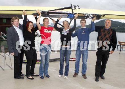 Rudern. Obmann Hermann Pansi, Simone Berg, Christine Schoenthaler,  Michaela Taupe-Traer, Florian Berg, Praesident Kurt Peterle. Klagenfurt, am 14.7.2008
Foto: Kuess
---
pressefotos, pressefotografie, kuess, qs, qspictures, sport, bild, bilder, bilddatenbank