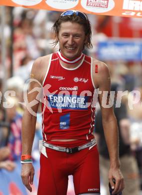 Ironman Austria. Schwimmen, Radfahren, Laufen. Werner Leitner (AUT). Klagenfurt, am 13.7.2008.
Copyright Kuess

---
pressefotos, pressefotografie, kuess, qs, qspictures, sport, bild, bilder, bilddatenbank