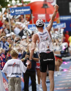 Ironman Austria. Schwimmen, Radfahren, Laufen. Hannes Hempel (AUT). Klagenfurt, am 13.7.2008.
Copyright Kuess

---
pressefotos, pressefotografie, kuess, qs, qspictures, sport, bild, bilder, bilddatenbank