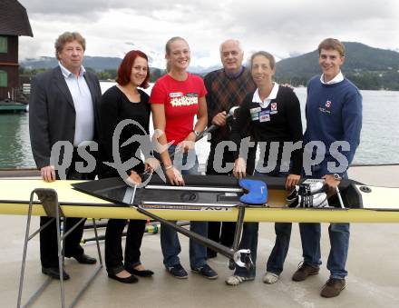 Rudern. Obmann Hermann Pansi, Simone Berg, Christine Schoenthaler, Praesident Kurt Peterle, Michaela Taupe-Traer, Florian Berg. Klagenfurt, am 14.7.2008
Foto: Kuess
---
pressefotos, pressefotografie, kuess, qs, qspictures, sport, bild, bilder, bilddatenbank