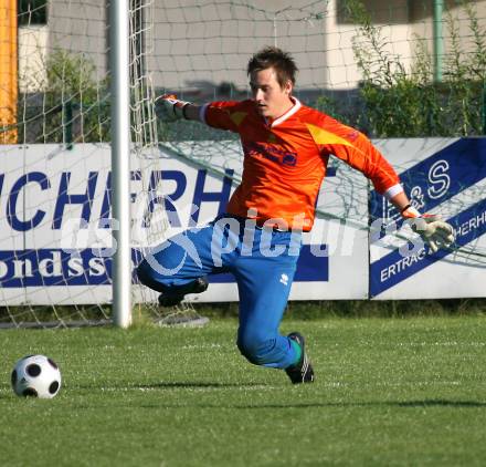 Fussball. Testspiel. SAK gegen Olimpia Ljubljana. Dominik Ekerle (SAK). Klagenfurt, 19.7.2008
Copyright Kuess

---
pressefotos, pressefotografie, kuess, qs, qspictures, sport, bild, bilder, bilddatenbank