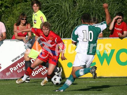 Fussball. Testspiel. SAK gegen Olimpia Ljubljana. Alexander Lessnigg (SAK), Amir Karic (Ljubljana). Klagenfurt, 19.7.2008
Copyright Kuess

---
pressefotos, pressefotografie, kuess, qs, qspictures, sport, bild, bilder, bilddatenbank