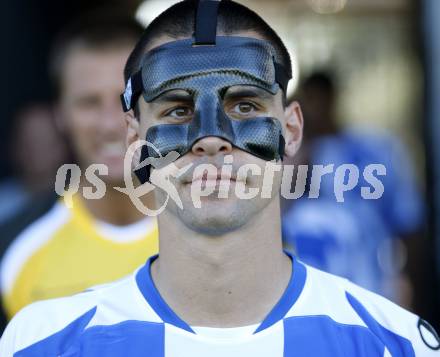 Fussball. Testspiel. FC St. Veit gegen Wigan Athletic. Scharner Paul (Wigan). St. Veit, 19.7.2008
Copyright Kuess

---
pressefotos, pressefotografie, kuess, qs, qspictures, sport, bild, bilder, bilddatenbank