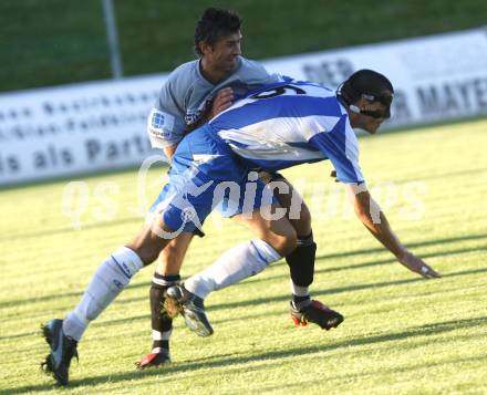 Fussball. Testspiel. FC St. Veit gegen Wigan Athletic. Scharner Paul (Wigan), Branko Puljic (St. Veit). St. Veit, 19.7.2008
Copyright Kuess

---
pressefotos, pressefotografie, kuess, qs, qspictures, sport, bild, bilder, bilddatenbank