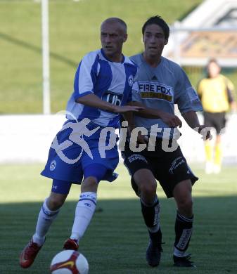 Fussball. Testspiel. FC St. Veit gegen Wigan Athletic. David Cotterill (Wigan), Sebastian Hertelt (St. Veit). St. Veit, 19.7.2008
Copyright Kuess

---
pressefotos, pressefotografie, kuess, qs, qspictures, sport, bild, bilder, bilddatenbank