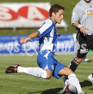 Fussball. Testspiel. FC St. Veit gegen Wigan Athletic. Michael Brown (Wigan). St. Veit, 19.7.2008
Copyright Kuess

---
pressefotos, pressefotografie, kuess, qs, qspictures, sport, bild, bilder, bilddatenbank