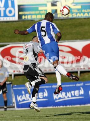 Fussball. Testspiel. FC St. Veit gegen Wigan Athletic. Titus Bramble (Wigan), Daniel Barrazutti (St. Veit). St. Veit, 19.7.2008
Copyright Kuess

---
pressefotos, pressefotografie, kuess, qs, qspictures, sport, bild, bilder, bilddatenbank