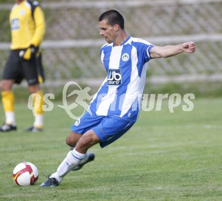 Fussball. Testspiel. Eintrach Frankfurt gegen Wigan Athletic. Paul Scharner (Wigan). Bad Bleiberg, am 22.7.2008
Copyright Kuess

---
pressefotos, pressefotografie, kuess, qs, qspictures, sport, bild, bilder, bilddatenbank