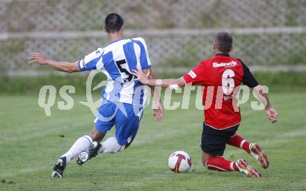 Fussball. Testspiel. Eintrach Frankfurt gegen Wigan Athletic. Michael Fink (Eintracht), Paul Scharner (Wigan). Bad Bleiberg, am 22.7.2008
Copyright Kuess

---
pressefotos, pressefotografie, kuess, qs, qspictures, sport, bild, bilder, bilddatenbank